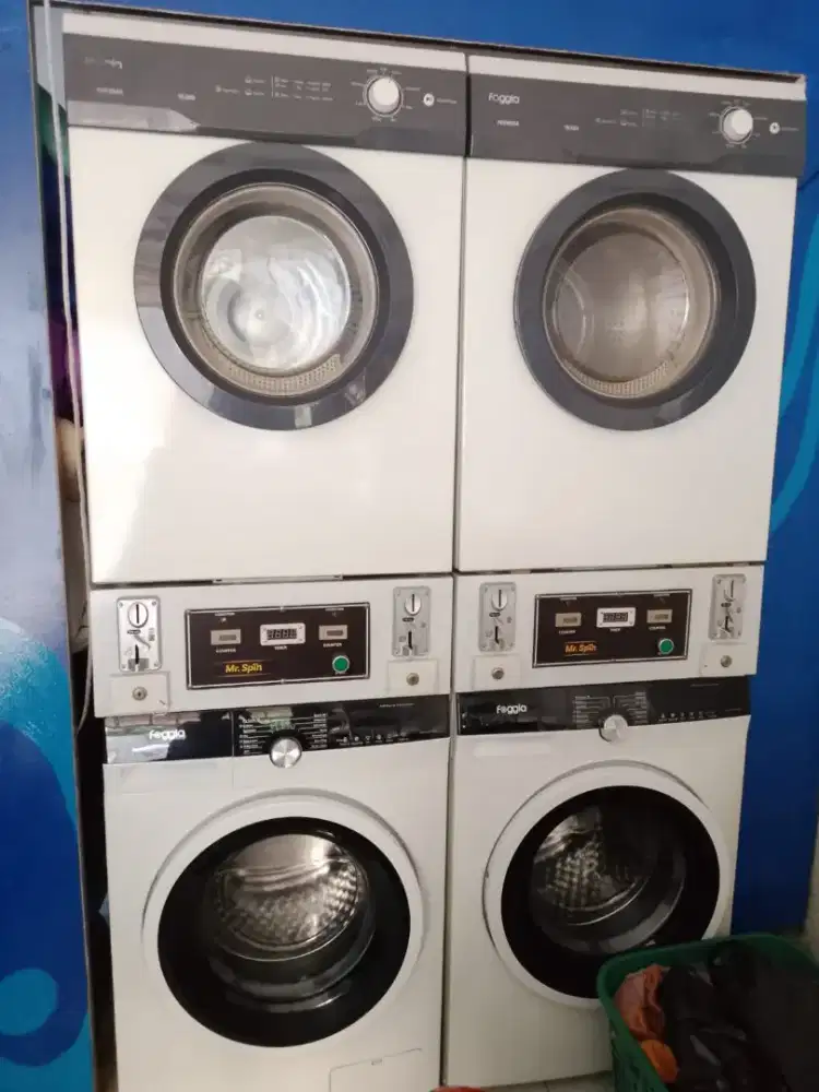 Jual mesin laundry  15kg coin 2 set pemakaian 10 bulan