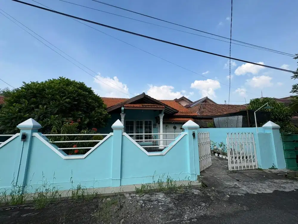 DI JUAL RUMAH BESAR DAN LUAS