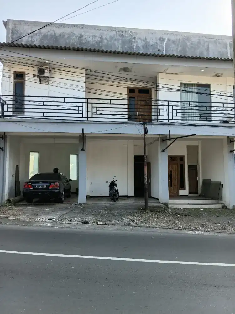 Jual rumah di jln raya empu sendok