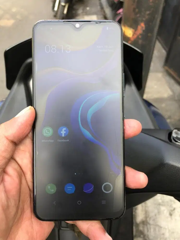 Vivo v20se ram 8/128 hp only batangan