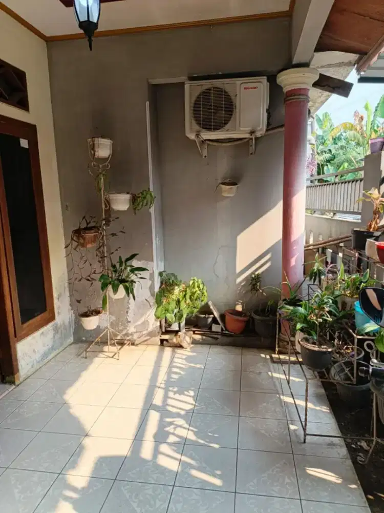 Jual Rumah Murah Belakang Summarecon Bekasi
