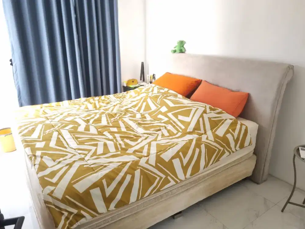 Dijual springbed ukuran king pasti nyaman.