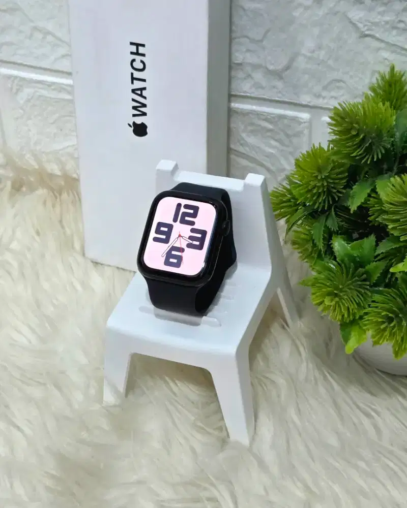 Apple Series Gen2 44mm Hitam Istimewa Bening