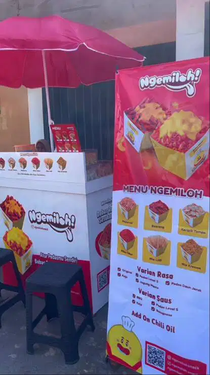 Gerobak bongkar pasang dan peralatan dagang
