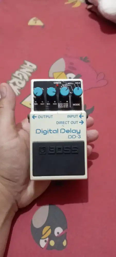 Efek Gitar Boss Digital Delay (DD-3)