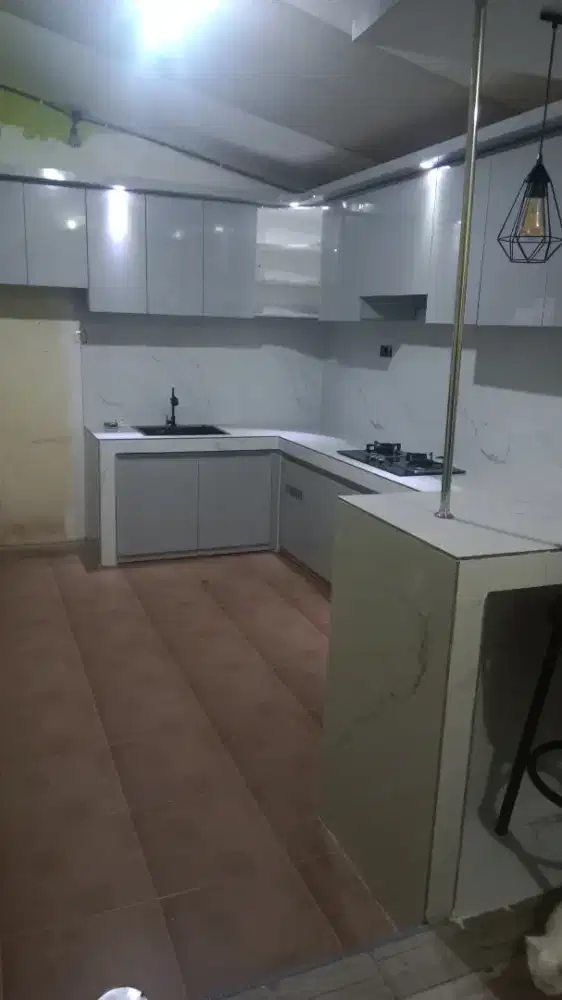 Kitchen set minimalis permeter
