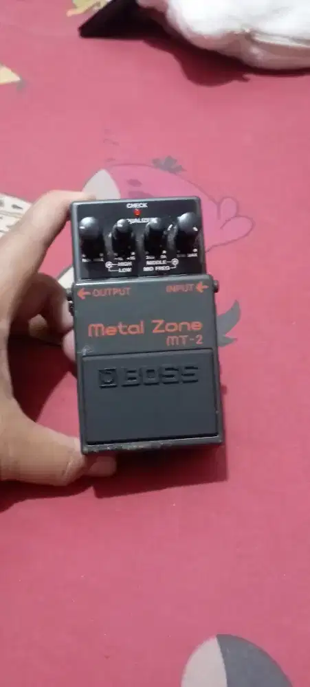 Efek Gitar, Boss Metalzone