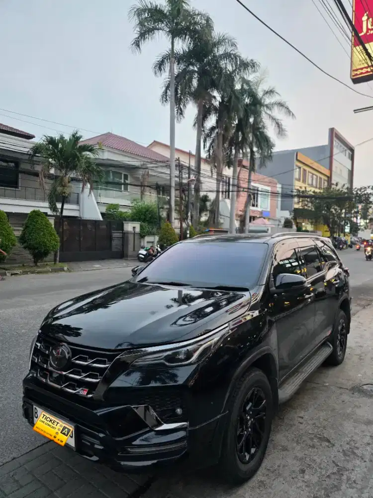 Fortuner VRZ TRD 2.4 Barcode Ready (2021)