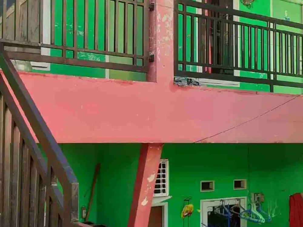 Kontrakan 7 pintu  2 lantai Lt 160 m2 SHM strategis Jombang Rawa Lele - Tangerang Selatan