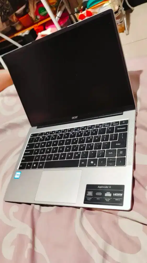 Laptop Acer Aspire Lite 14inch Mei 2026