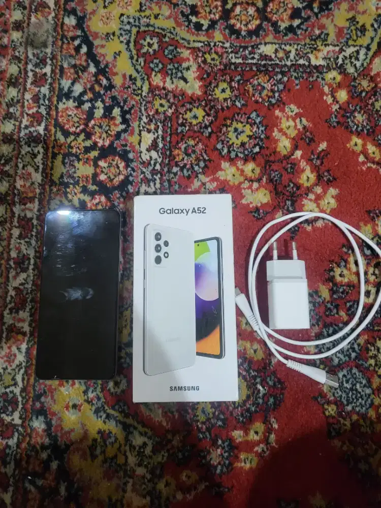 Jual pl Samsung A52 putih (nego dikit bisa)