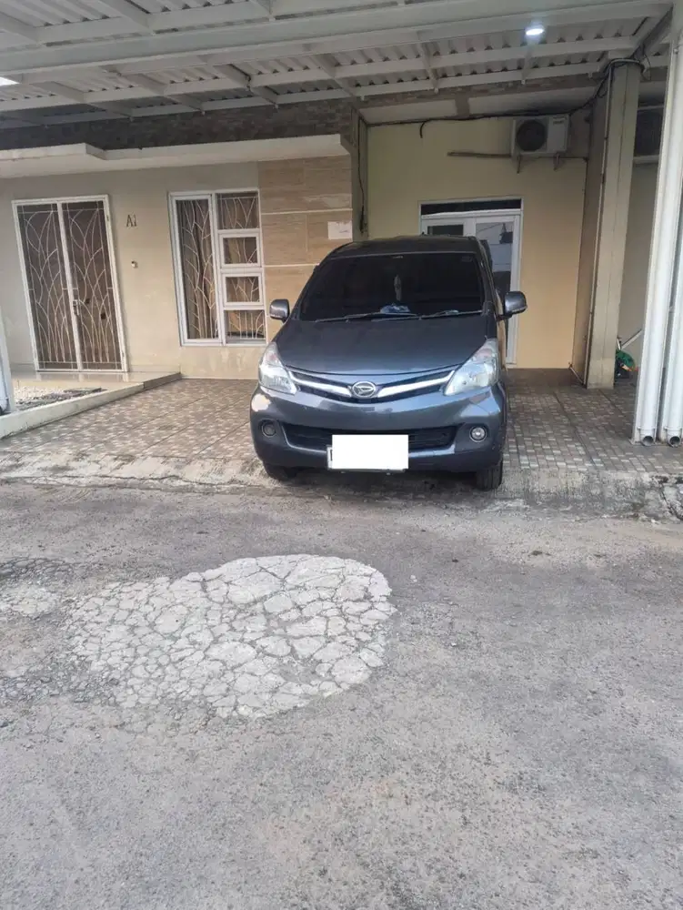 DIJUAL CEPAT – DAIHATSU XENIA 1.3 MANUAL 2014