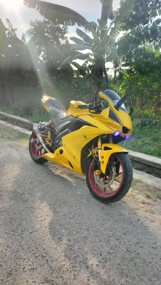 Jual yamaha R15