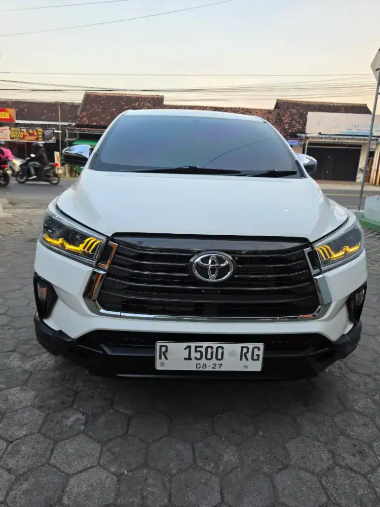 Innova v 2.4 at tahun 2022