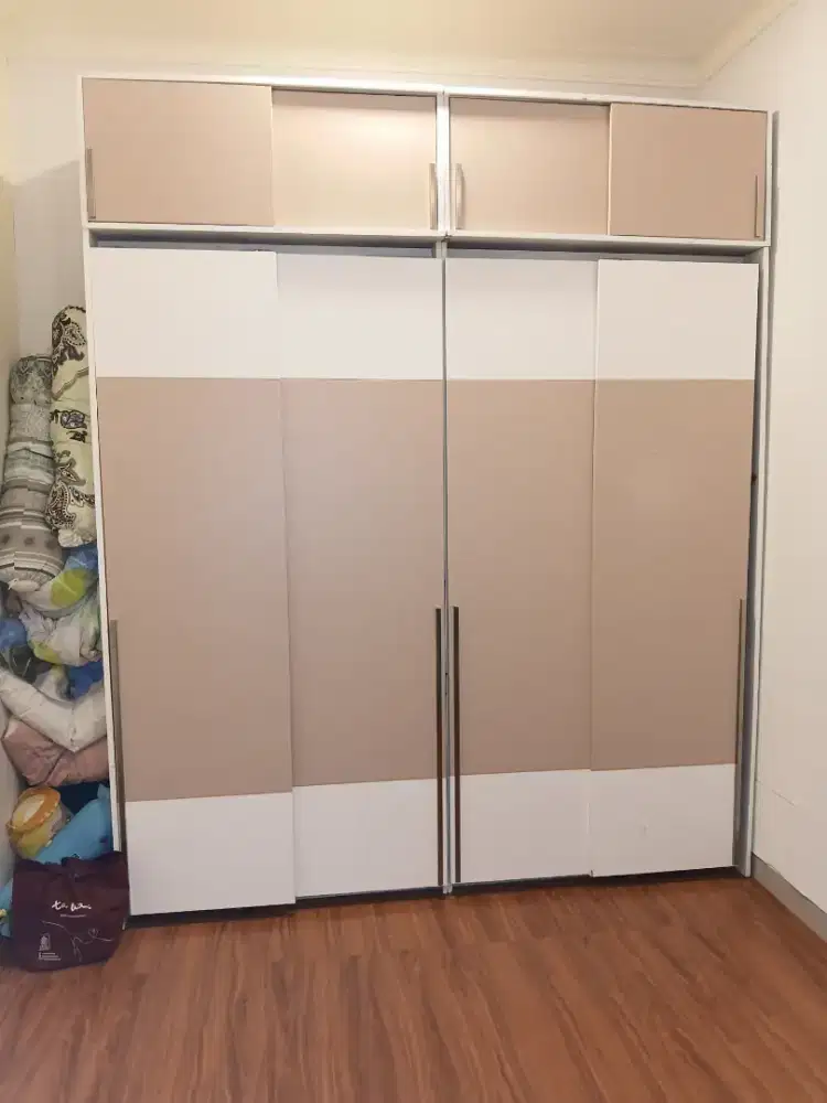 Lemari baju 2 pintu fullset