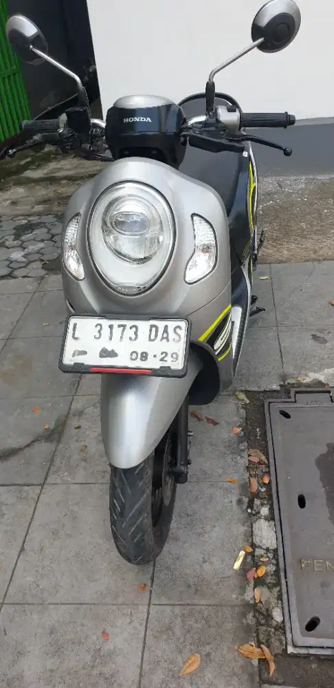 Scoopy Fhasion th 2024 istimewa km 16 rb pjk Aktif