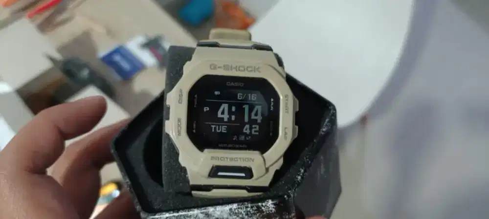 WTS GSHOCK GBD 200 BEIGE GREY