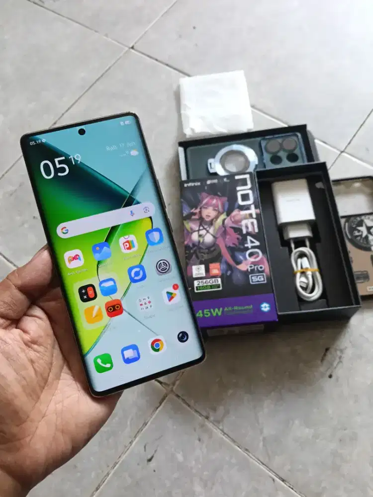 INFINIX NOTE 40 PRO 5G (8+8/256)