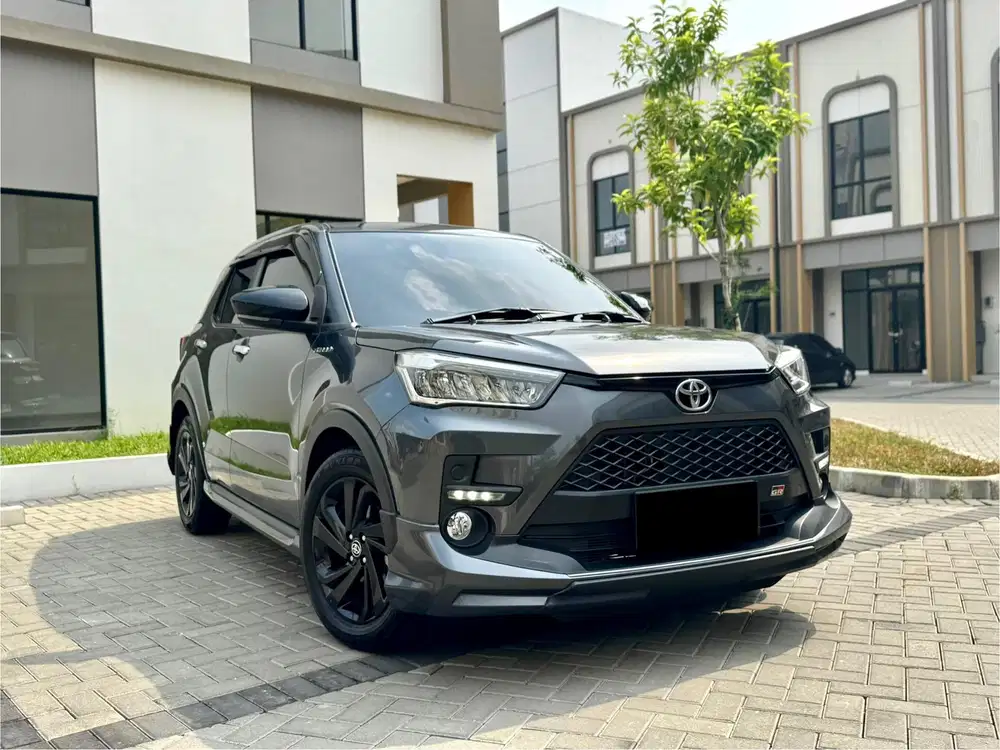 (KM 20 Ribu) Toyota Raize 1.0 Turbo GR SPORT Abu-abu 2022 TERAWAT