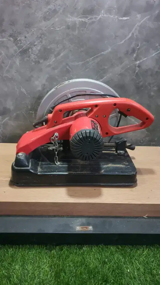 Mesin Potong besi Aluminum dll