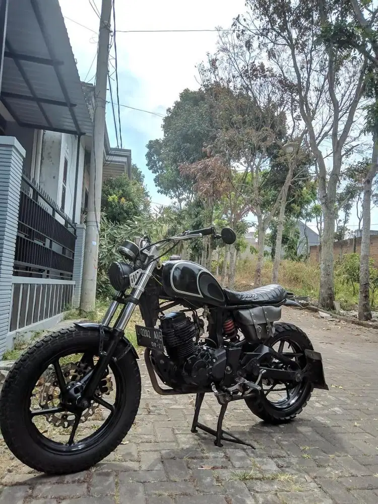 BU Byson 2012 Custom Japstyle