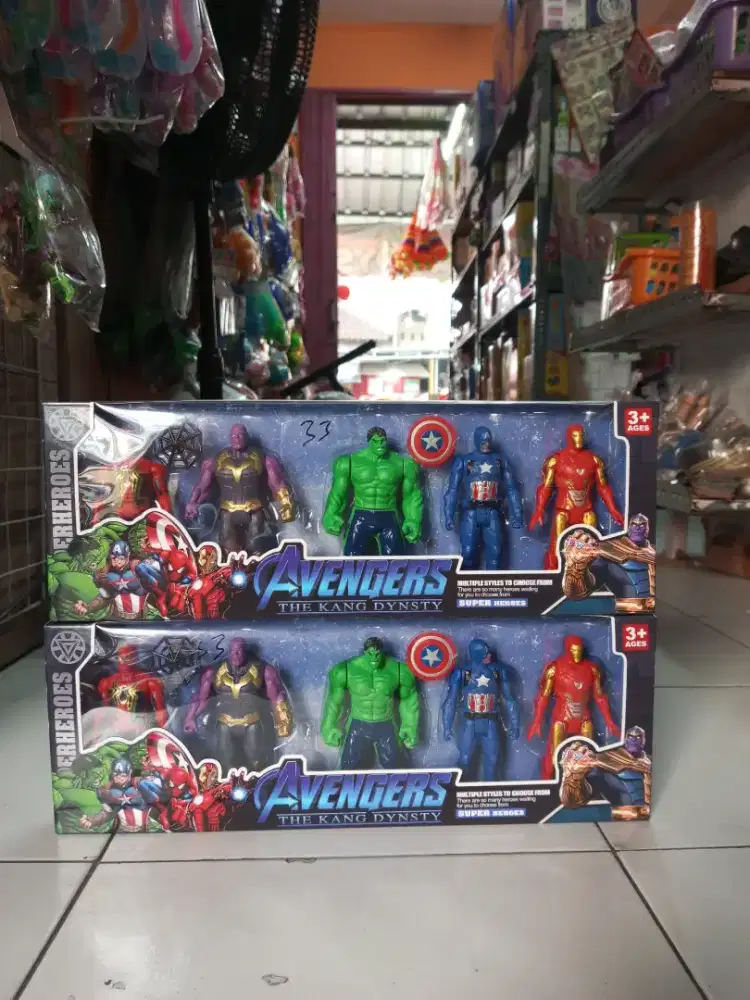 Mainan Anak Avengers isi 5