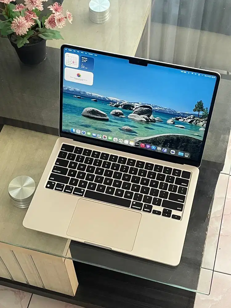 MacBook Air 2022 M2 8/256 (13 inch)