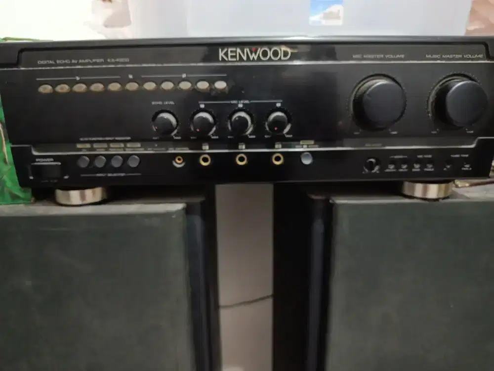 Salon (2) + ampli