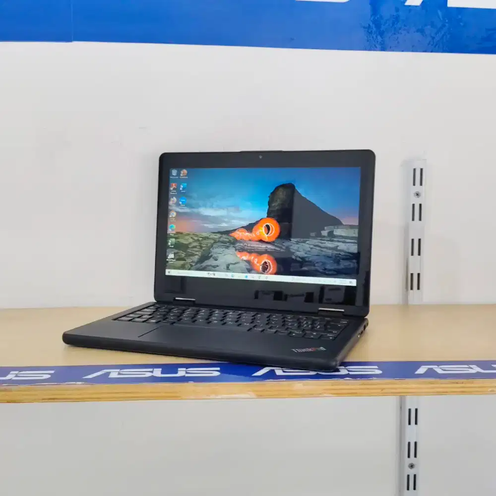 Laptop Second THINKPAD 11E YOGA Intel Core I5 - 8200Y (8GB/SSD 256GB)