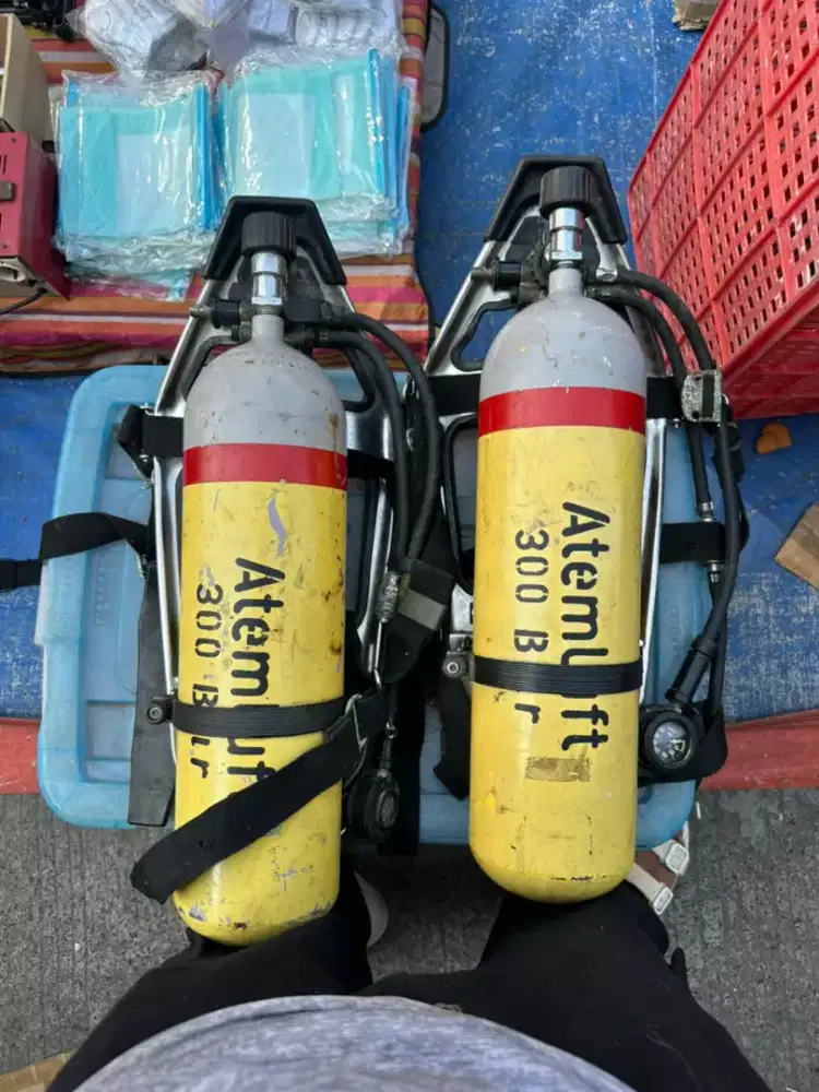 Breathing apparatus hypro SCBA