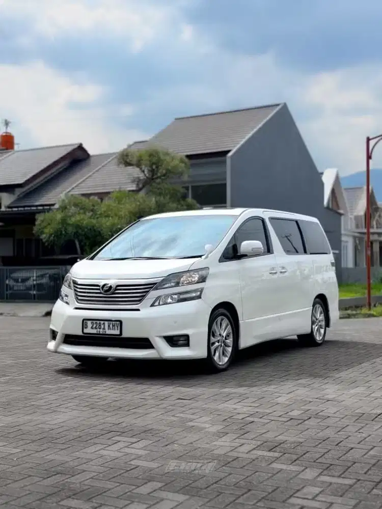 Toyota Vellfire 2010 Bensin