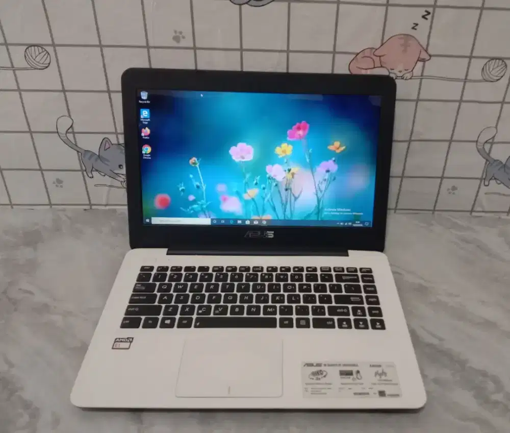 Bismillah Dijuall murah&cepat!!laptop ASUS X454W