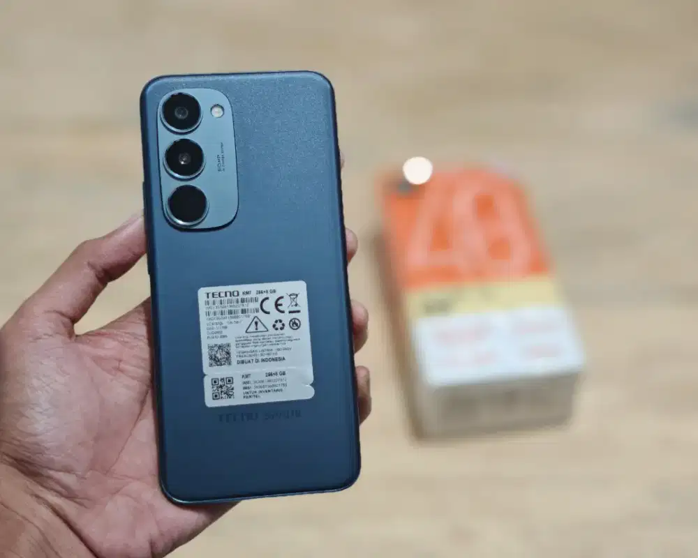 tecno spark 40pro+ 8/256 bisa tt
