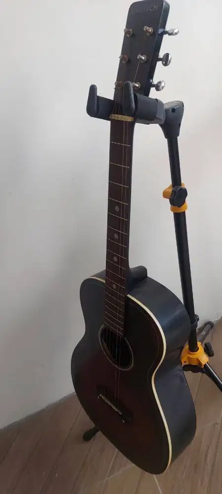 Gitar Akustik Gretsch G9521 ( Kondisi Normal )