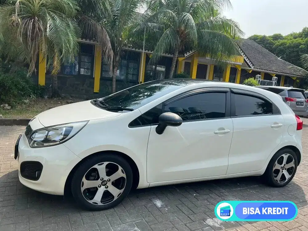 Kia Rio 2012 Bensin