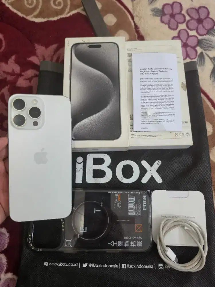 iphone 15 pro max 256gb resmi iBox,fulset original,istimewa