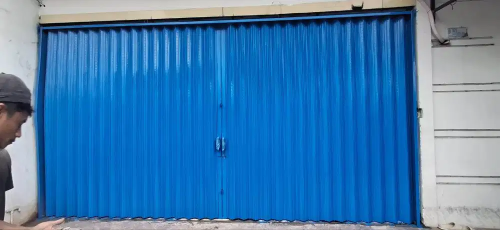 Folding Gate / Rolling Dor