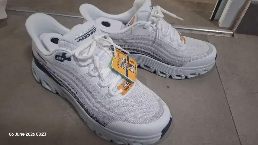Skechers Arch Fit Glide-Step Wave Men's Lifestyle Shoes - White (43)