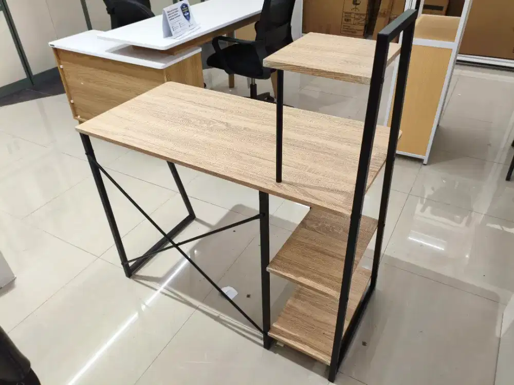 Selma Fais Meja Kantor – Simpel, Kokoh & Fungsional