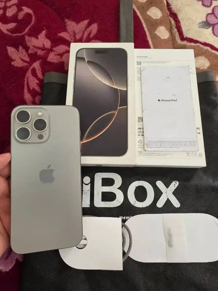 iphone 16 pro  max 256gb resmi iBox,warna natural Titanium