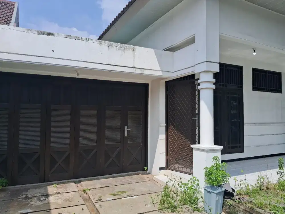 DISEWAKAN Rumah sektor 1B Gading Serpong