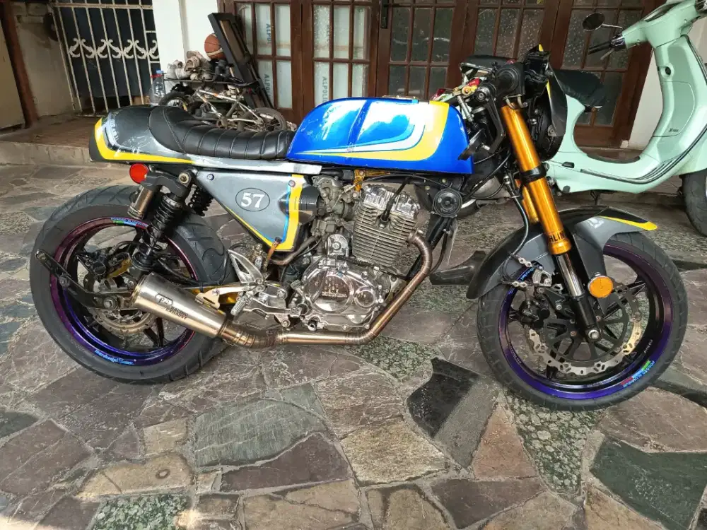 Tiger modif cafe racer