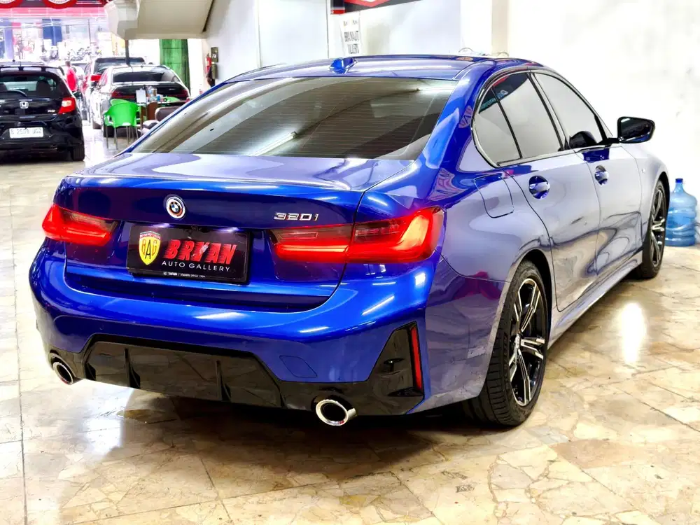 BMW 320i 2023 MSPORT NEW LOOK