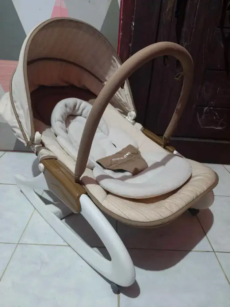 Bouncer mamalove