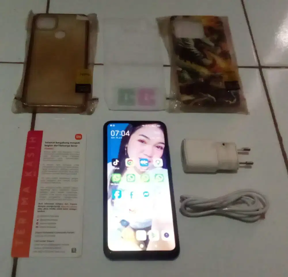 REDMI 9C (2022)
Ram 4gb Rom 64gb
Black Edition