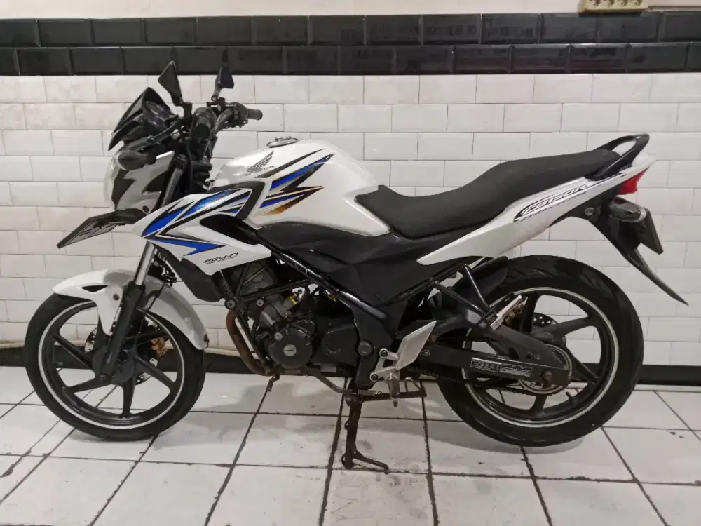 Cb150r tahun 2013 surat komplit