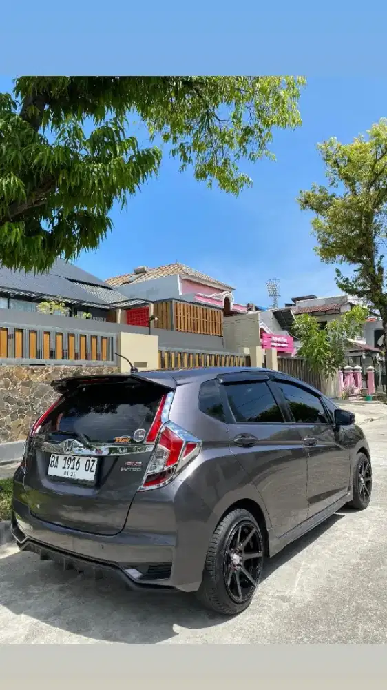 Di jual Honda jazz RS cvt 2018