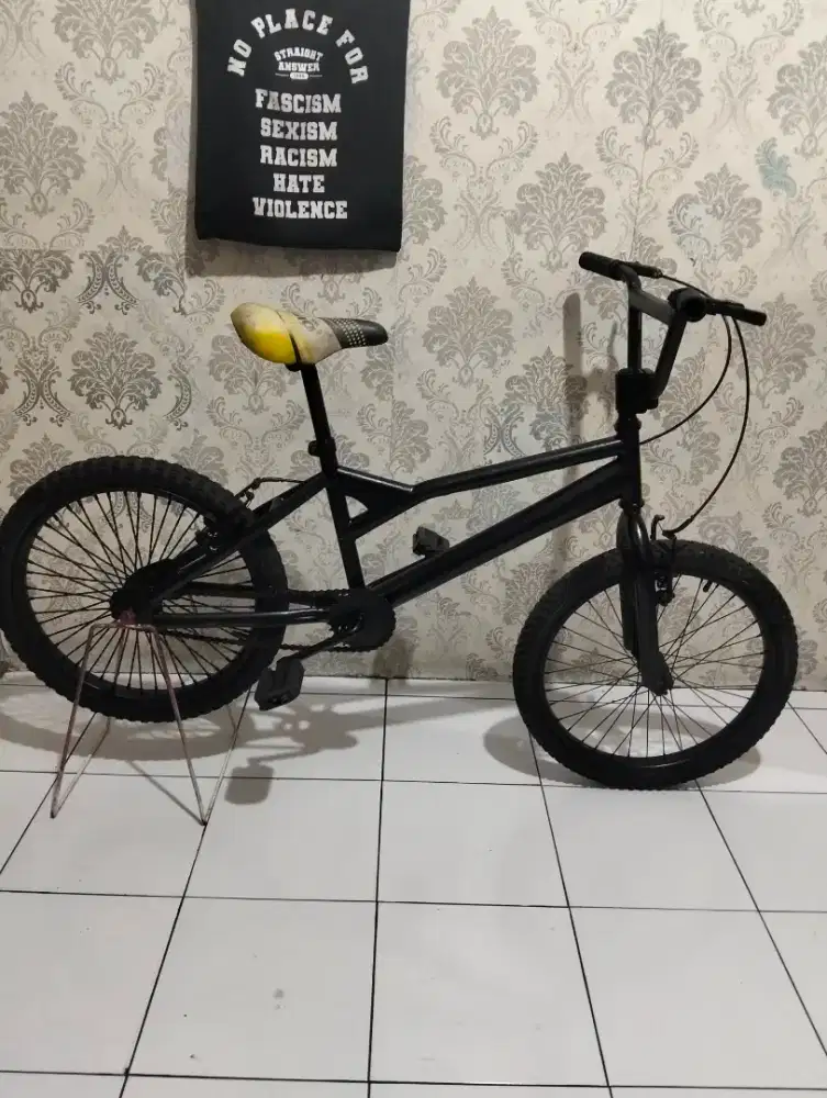 Sepeda BMX anak ukuran 20 untuk umur 5-15 tahu
