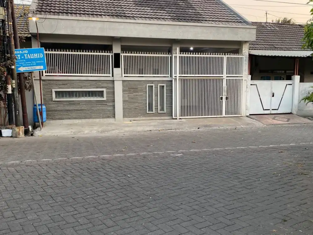 Rumah Murah Sidoarjo Semi Furnish di Pondok Tjandra Indah