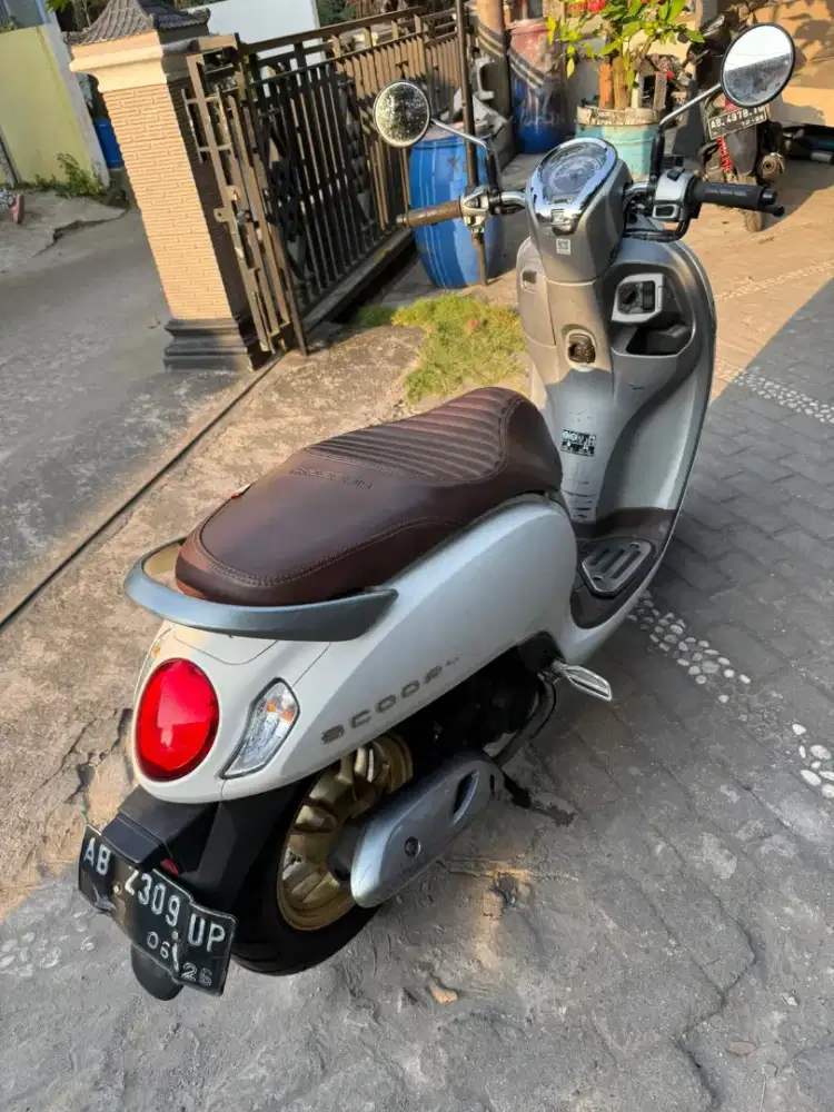 Scoopy keyless THN 2021 plat AB kota